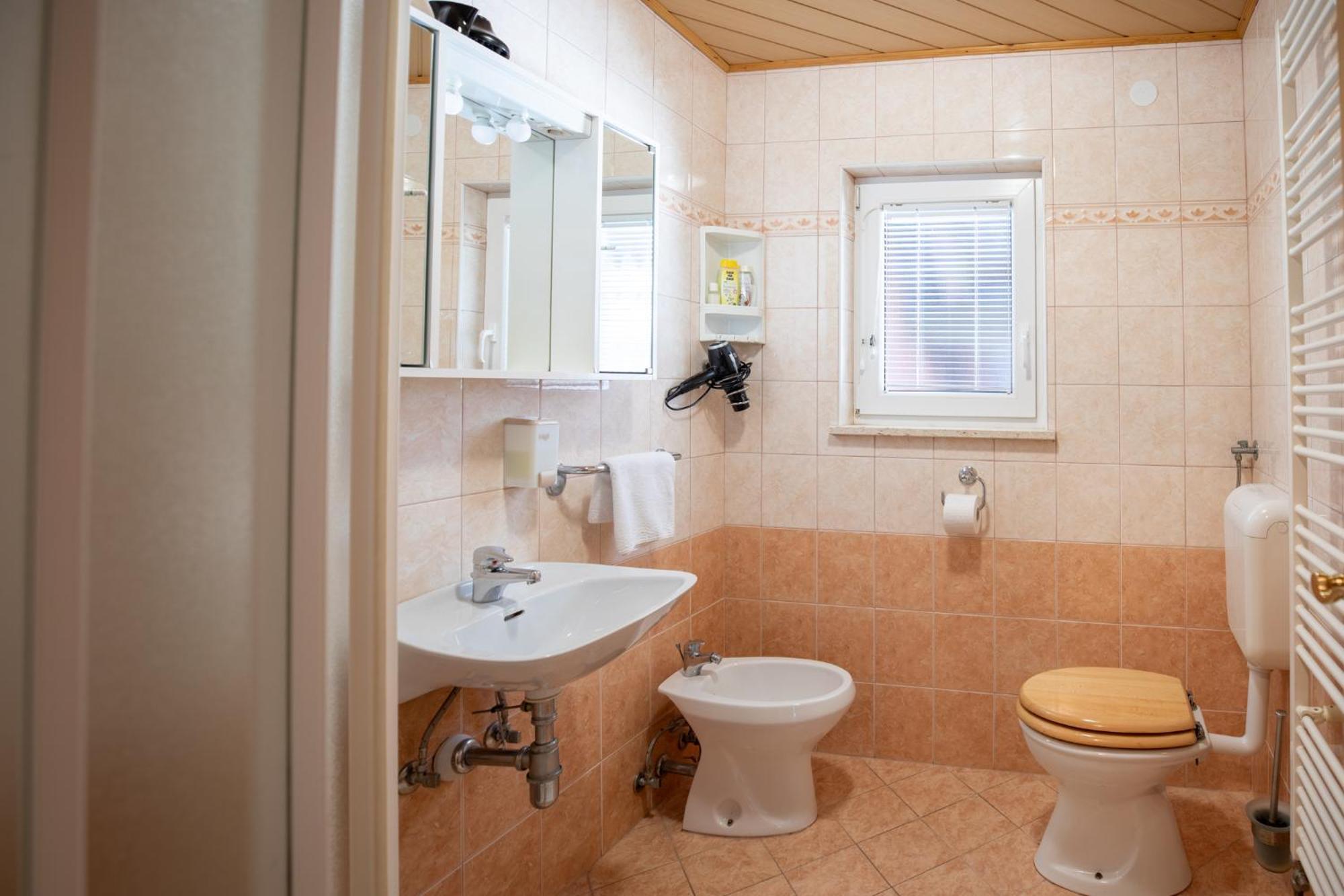 Apartmaji Colja Bohinji-tó Kültér fotó